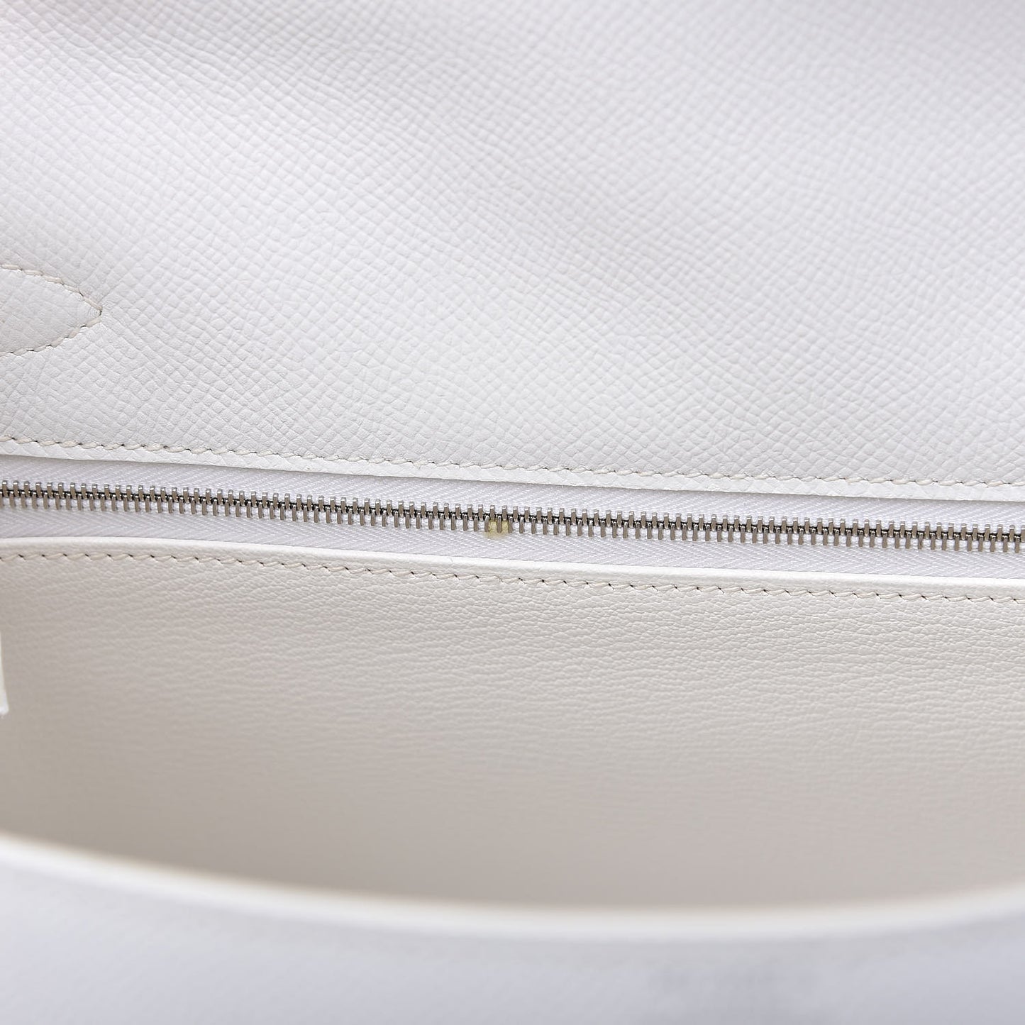Epsom Kelly Sellier 32 White
