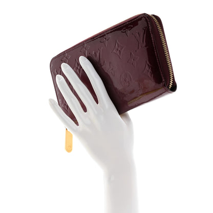 Louis Vuitton Vernis Zippy Wallet Rouge Fauviste 2 of 8