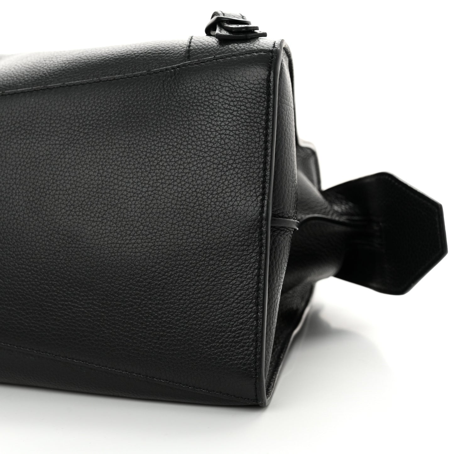 Grained Calfskin Black Hardware Neo Classic City Black