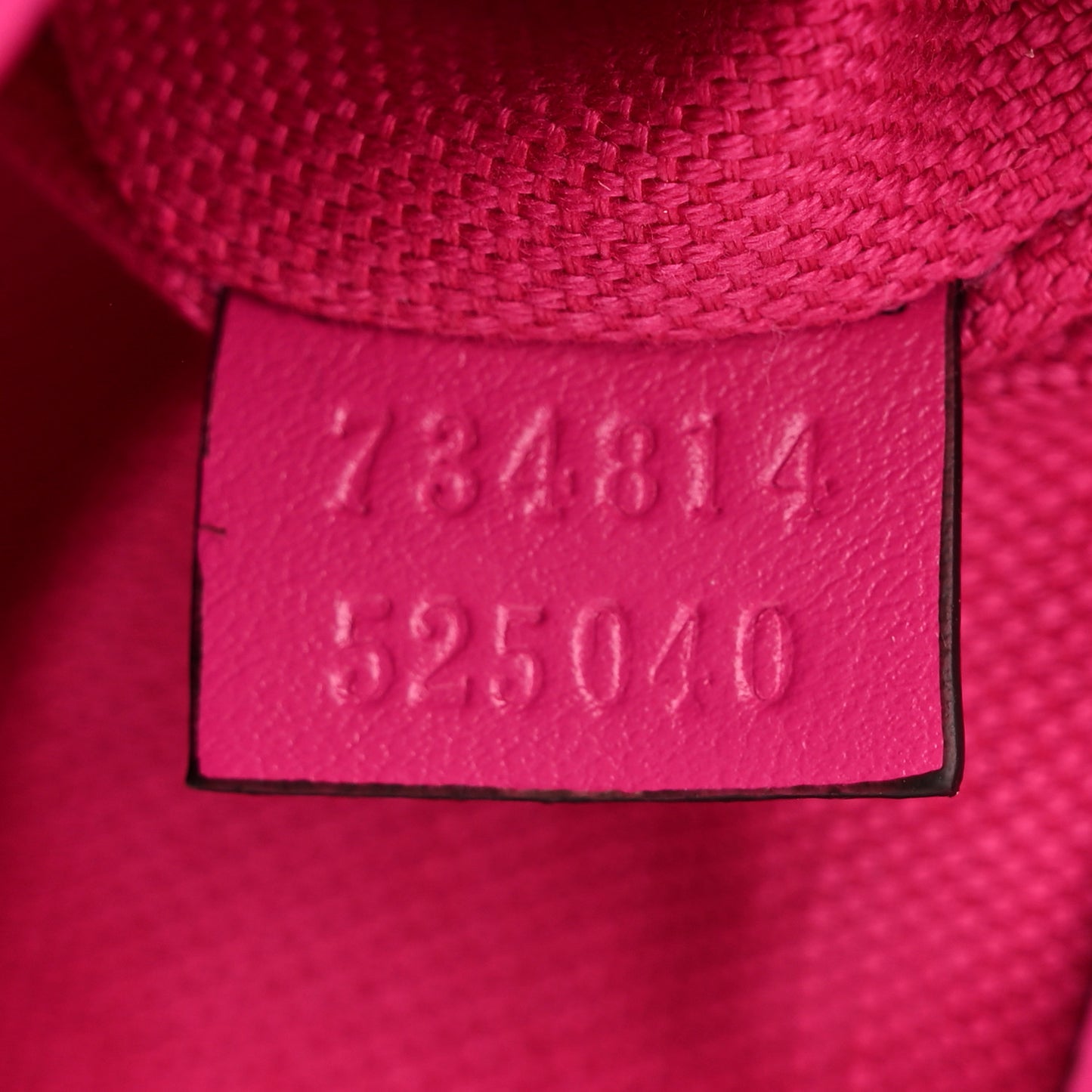 Calfskin Matelasse Monochrome GG Marmont Crossbody Shoulder Bag Classic Fuxia