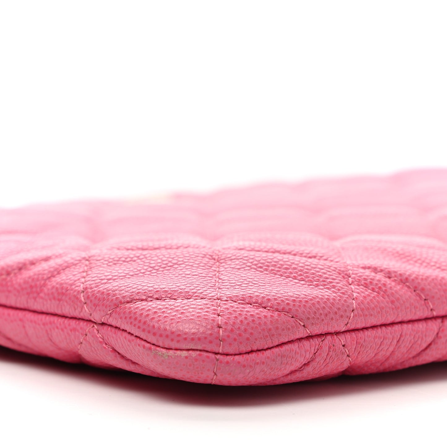 Caviar Quilted Medium Cosmetic Case Pink