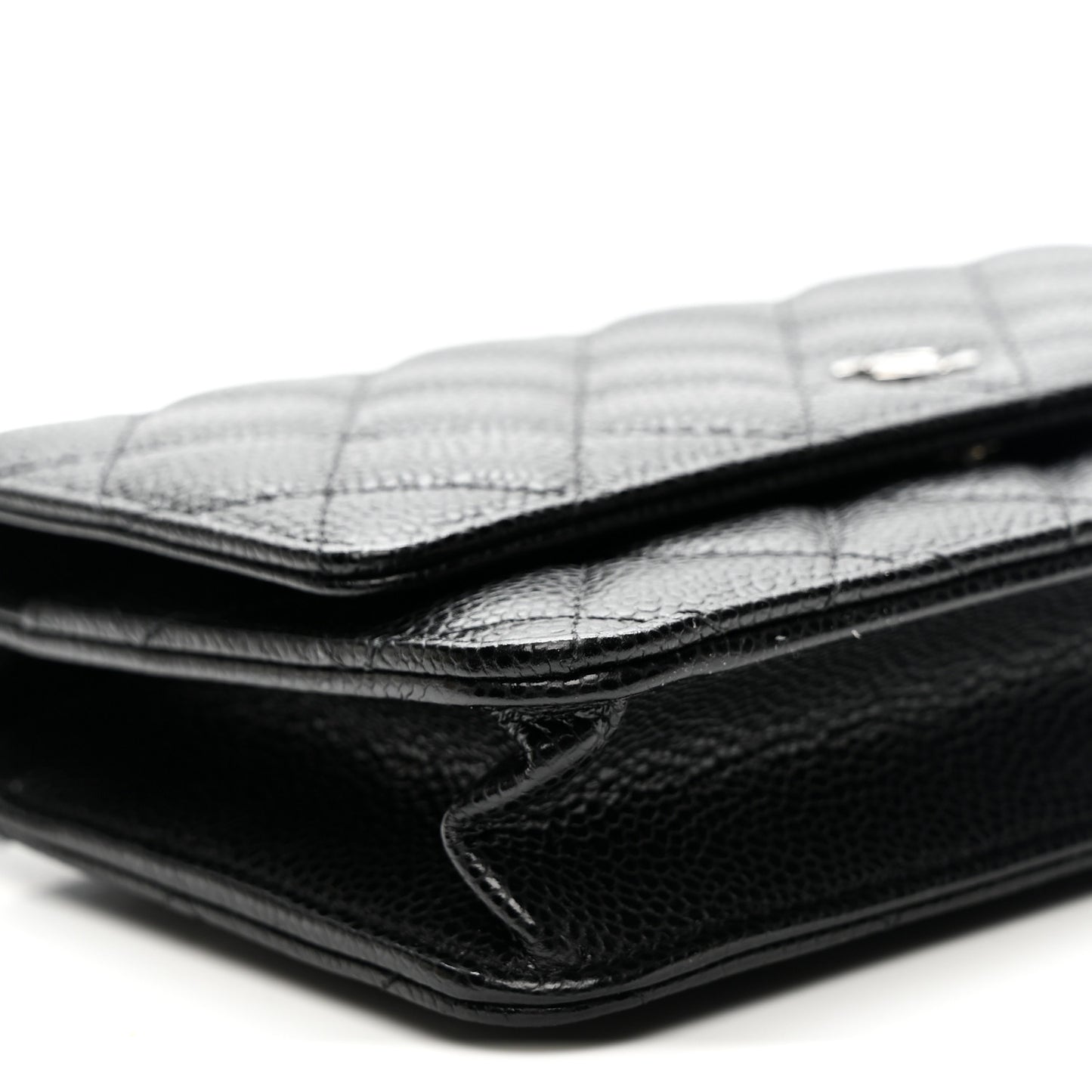 Caviar Quilted Wallet on Chain WOC Black