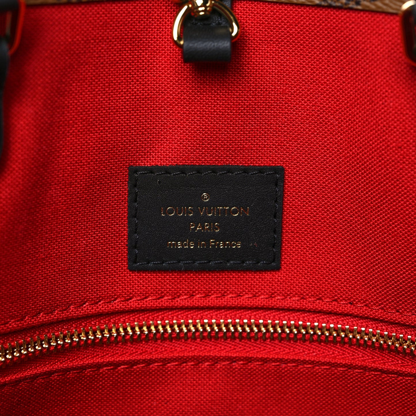 Reverse Monogram Giant Onthego MM