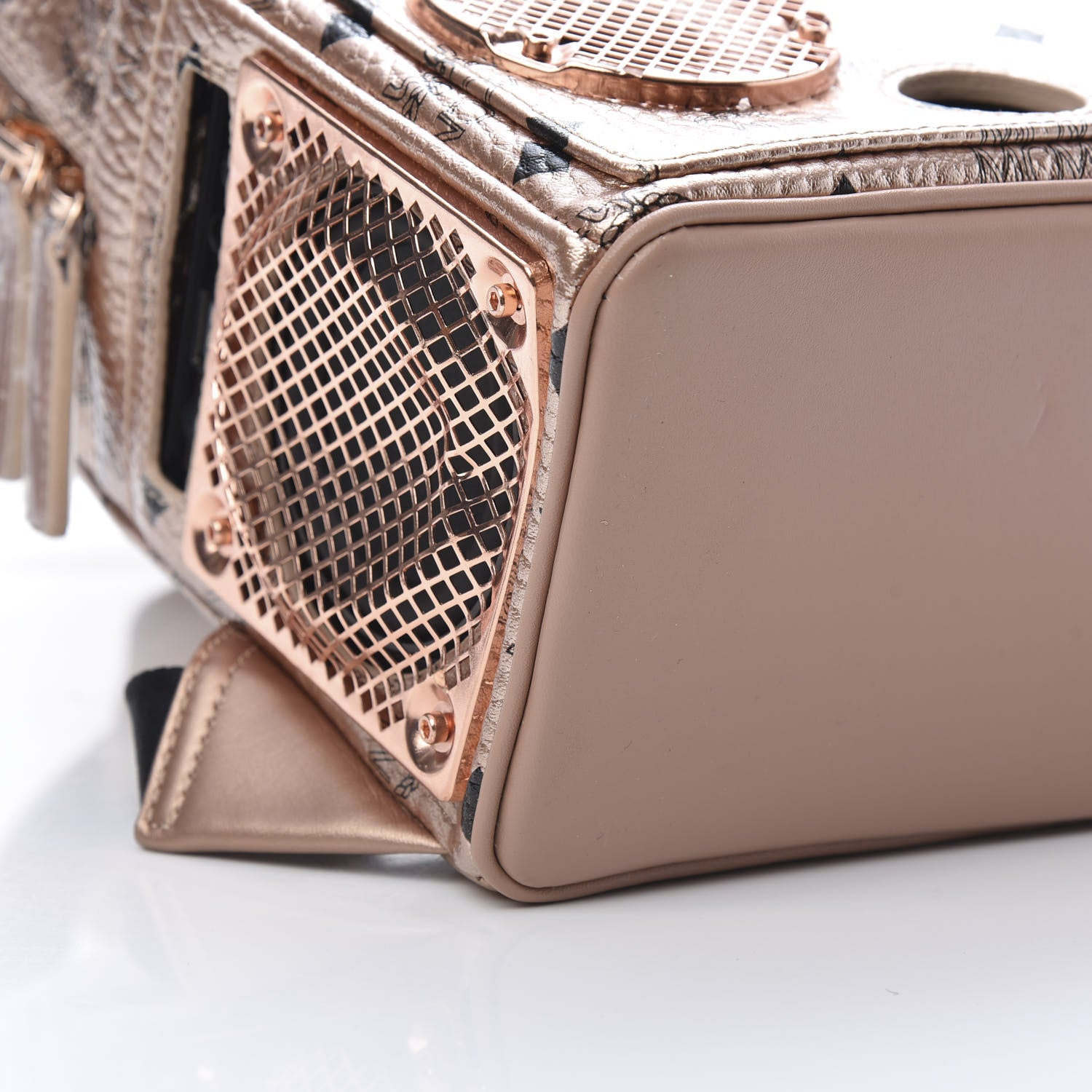 MCM Metallic X Wizpak Visetos Studded Sound System Speaker Backpack Champagne Gold 10 of 12