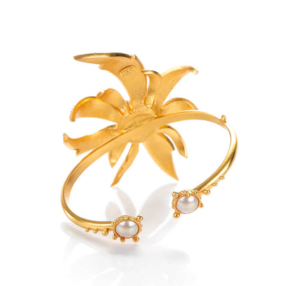 Chanel Pearl Crystal Large Palm Tree Cuff Gold 3 of 5