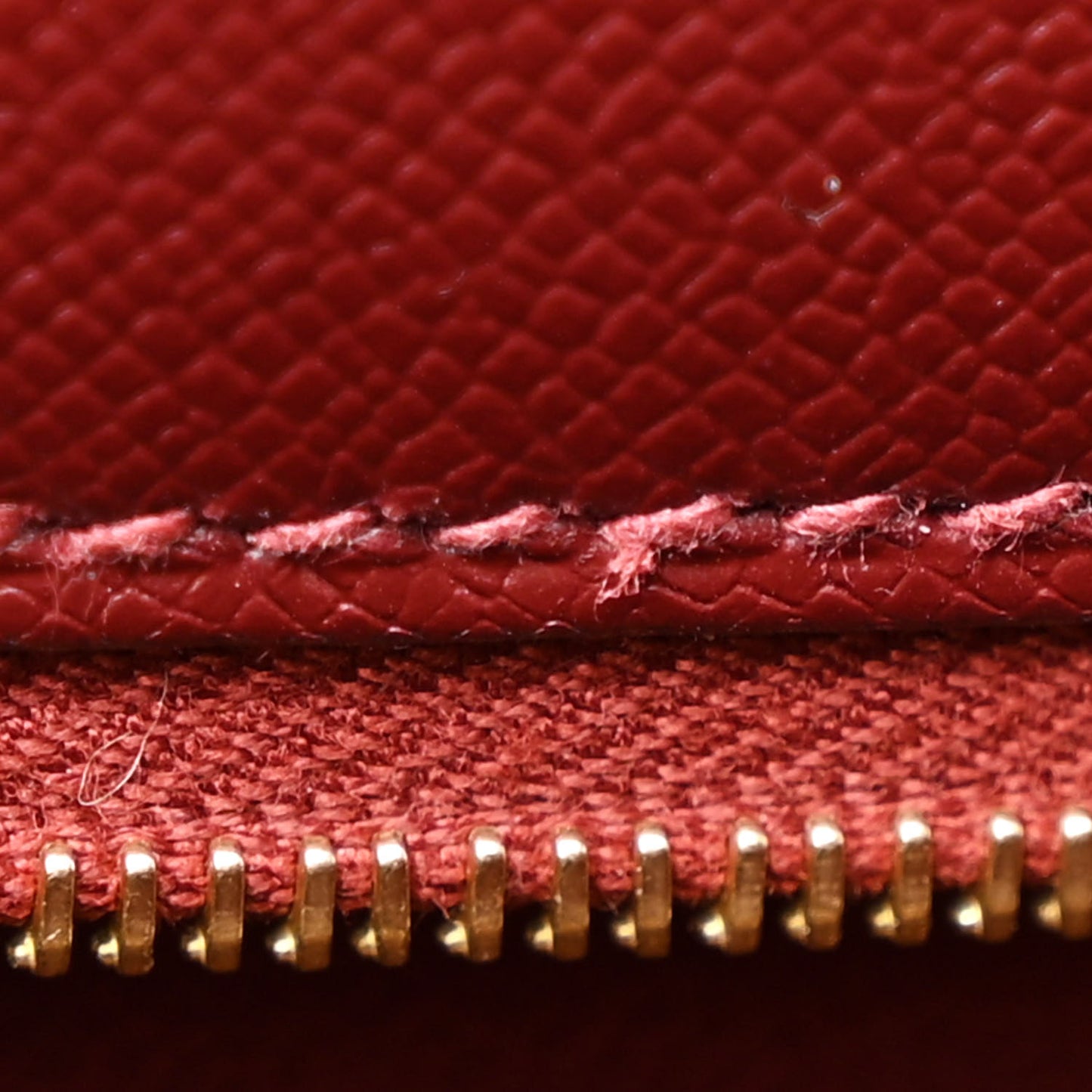 Madame Calfskin Shiny Alligator Kelly Sellier Touch 25 Rouge H