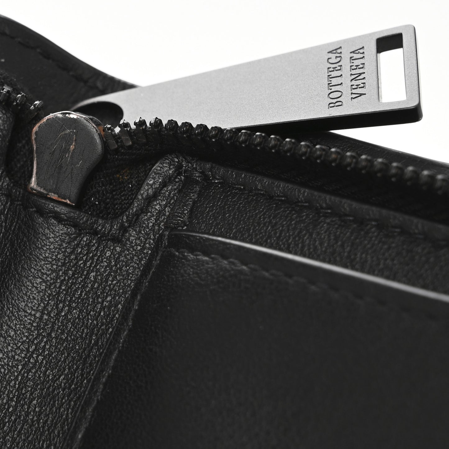 Nappa Intrecciato Zip Wallet Black