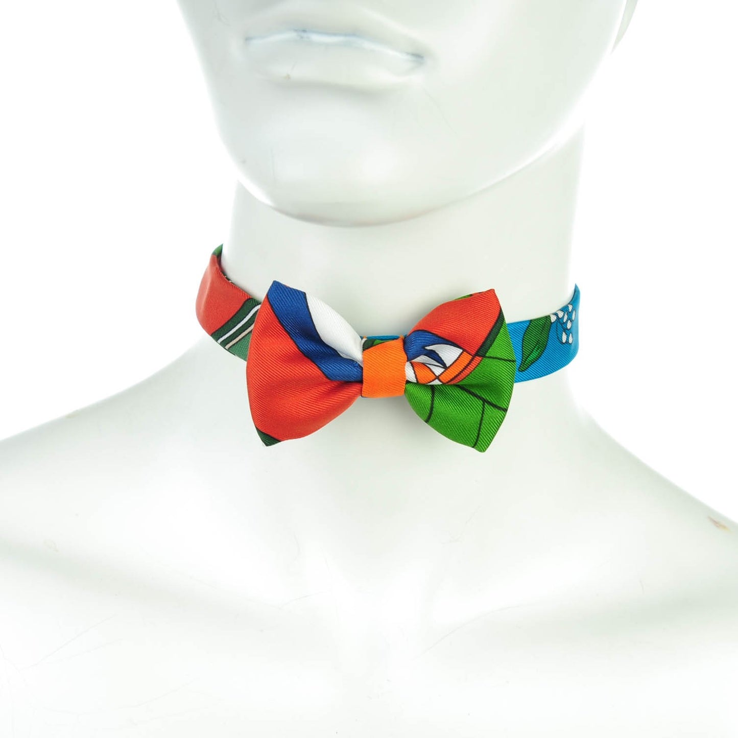 Silk Twill Mini Flots Fleurs Et Frontaux Bow Tie