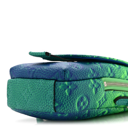 Louis Vuitton Taurillon Illusion Double Phone Case Bleu Vert 9 of 9