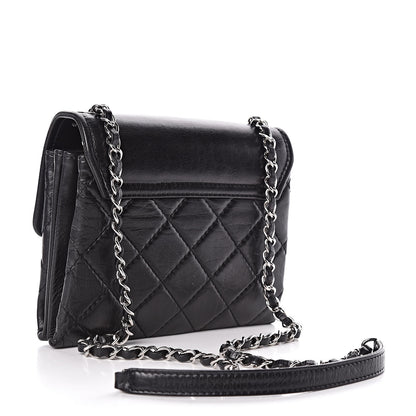Chanel Washed Calfskin Hamptons Flap Bag Black 3 of 11