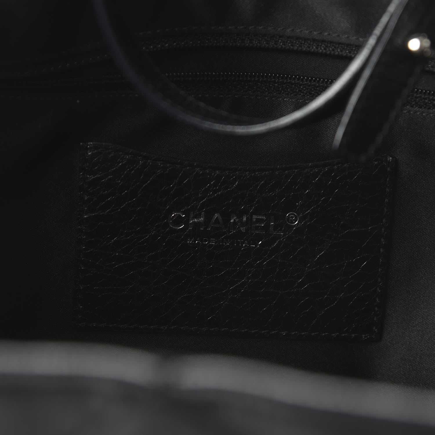 Chanel Glazed Calfskin Large On The Road Tote Black 8 of 10