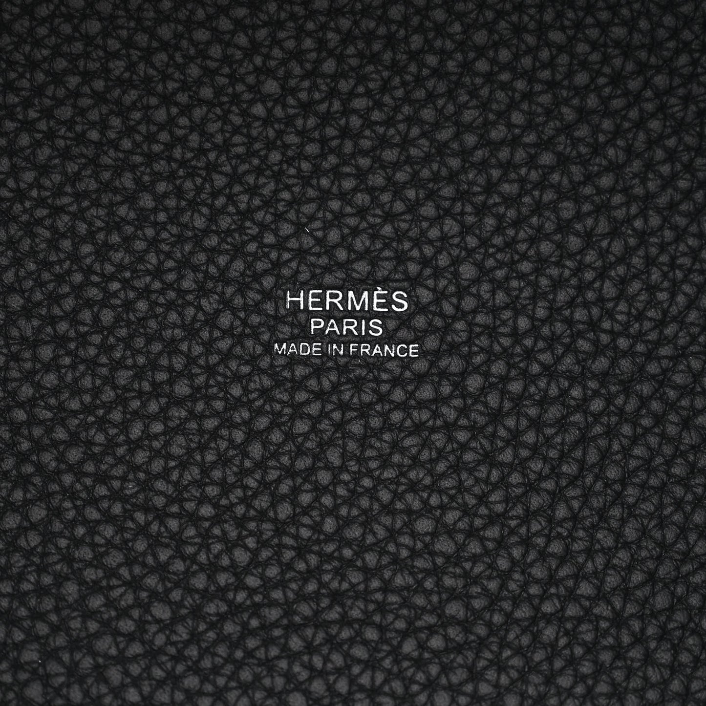 Taurillon Clemence Picotin Lock 18 PM Black