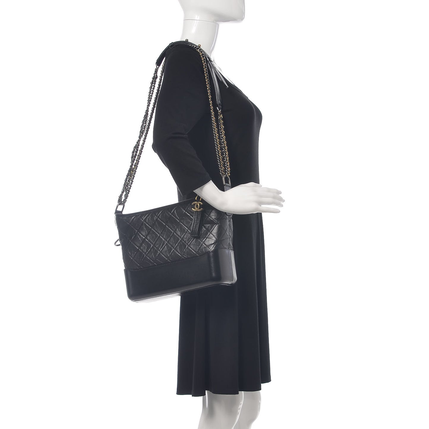 Aged Calfskin Quilted Medium Gabrielle Hobo Black