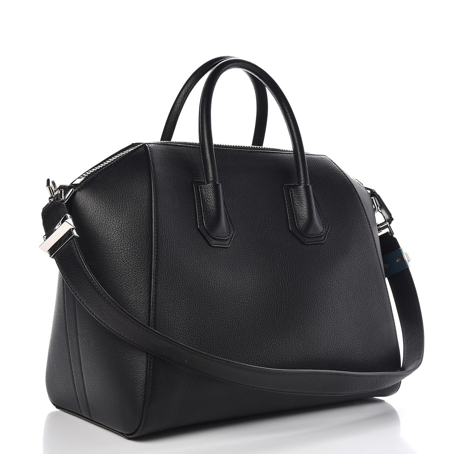 Givenchy Sugar Goatskin Medium Antigona Black 4 of 8