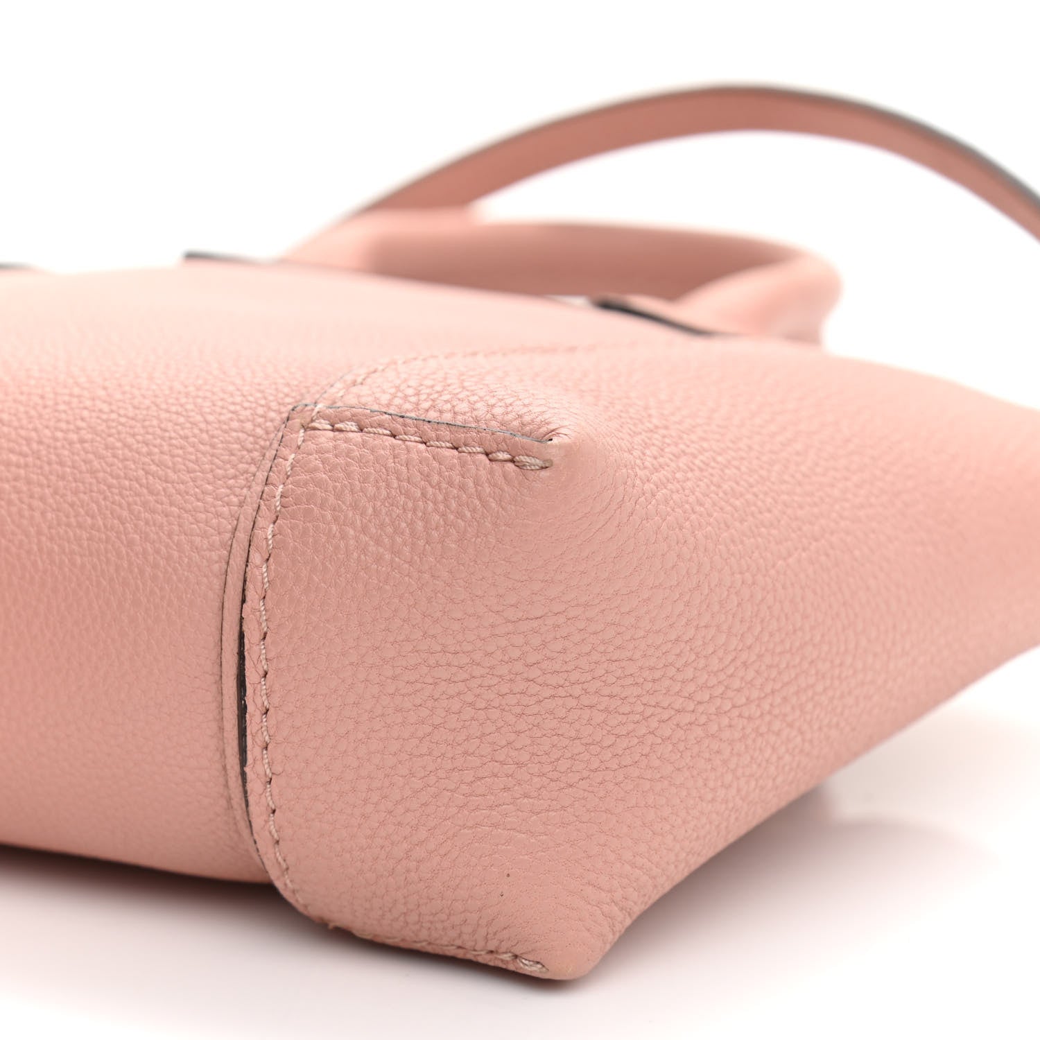Louis Vuitton Veau Cachemire Soft Lockit Nano Magnolia 9 of 9