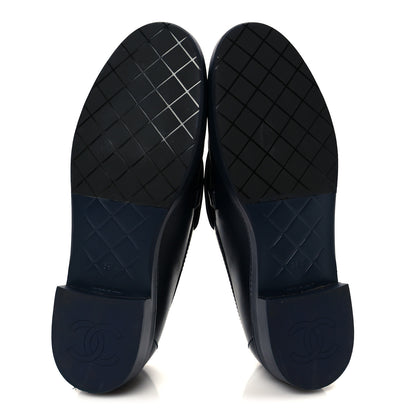 Chanel Lambskin Quilted CC Turnlock Loafers 39.5 Navy 6 of 10