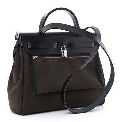 Hermes Toile Militaire Vache Hunter Laque Herbag Zip Retourne PM 31 Ebene Black 4 of 14