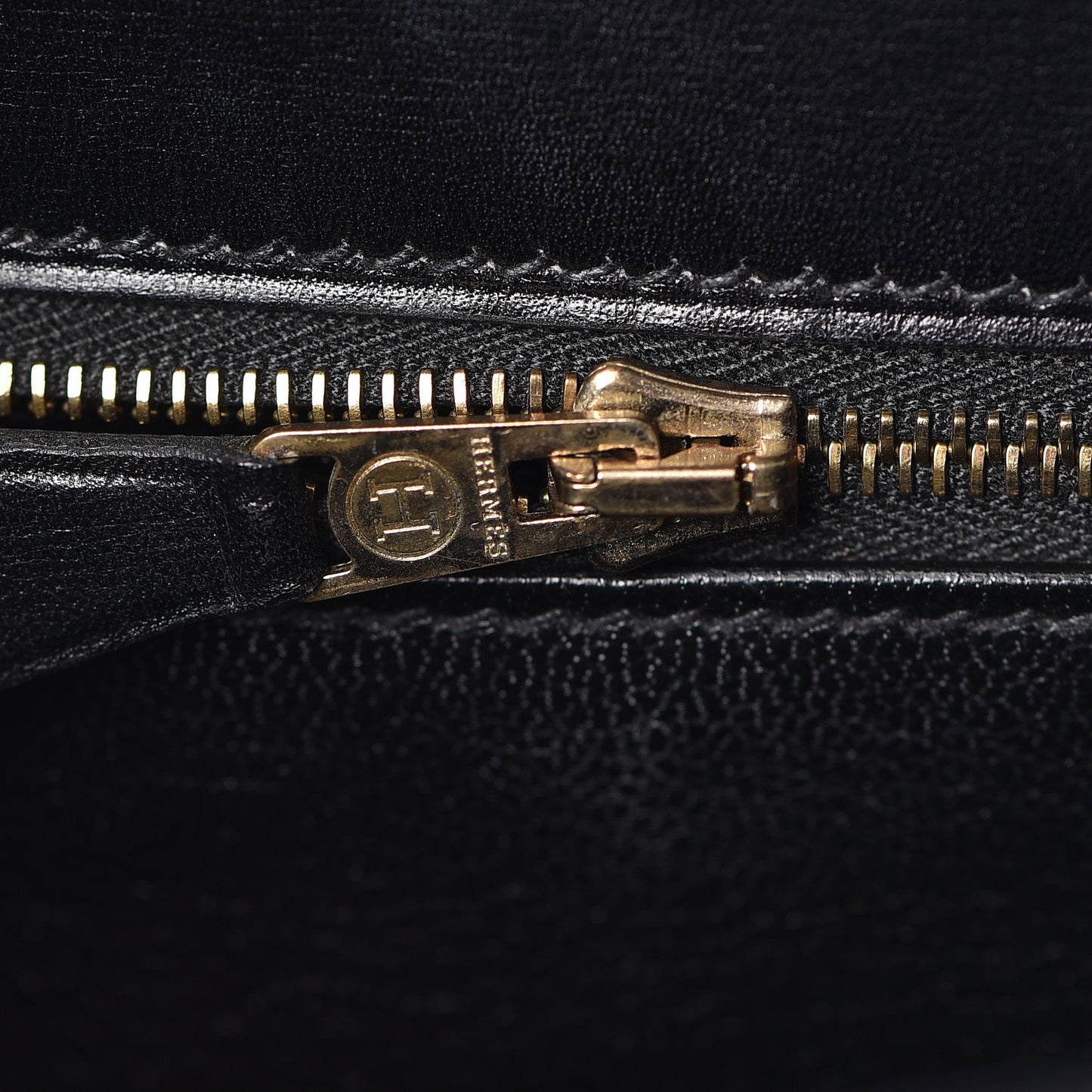 Box Kelly Sellier 28 Black