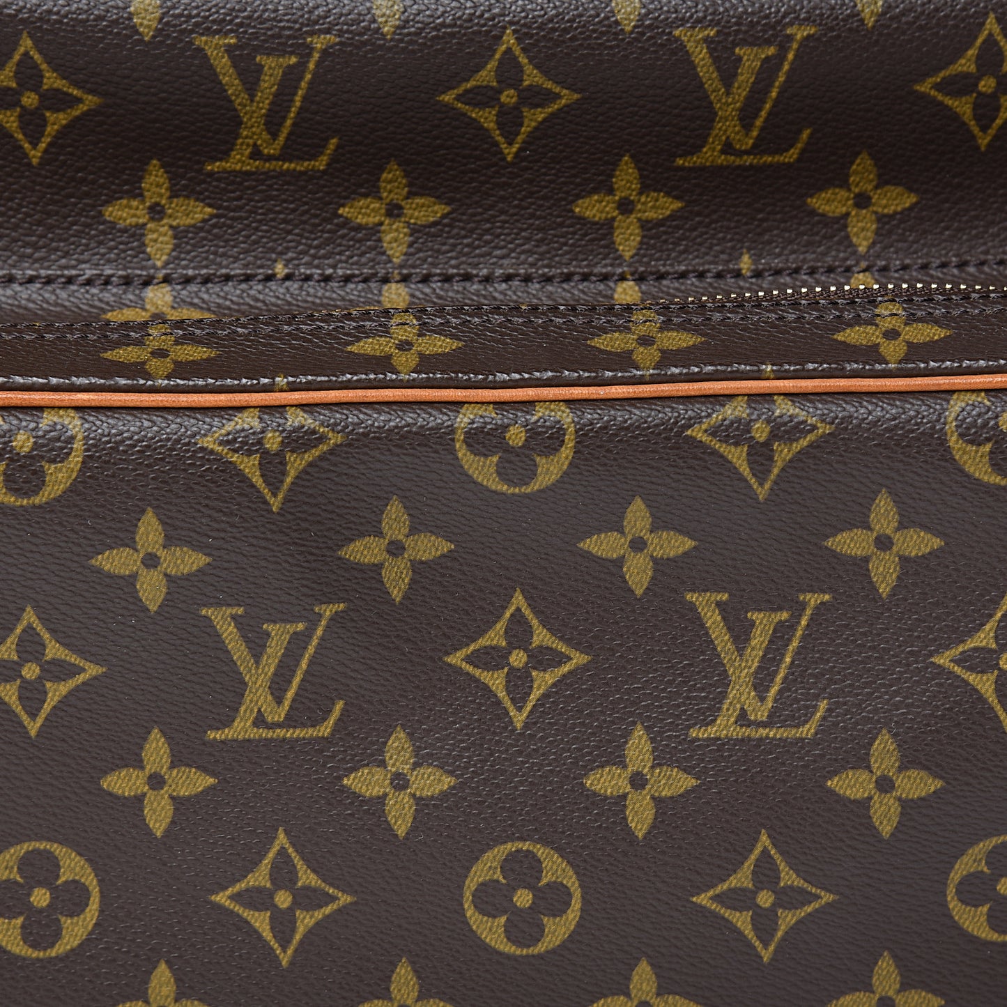 Monogram Nil 28