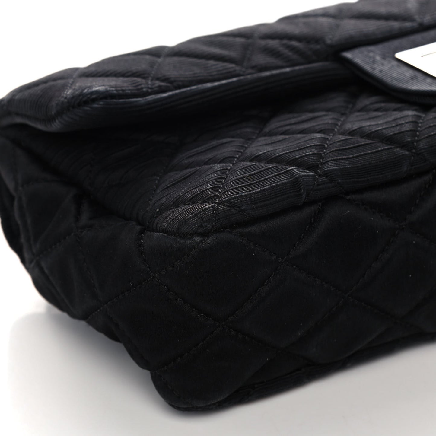 Fabric Mademoiselle East West Flap Black