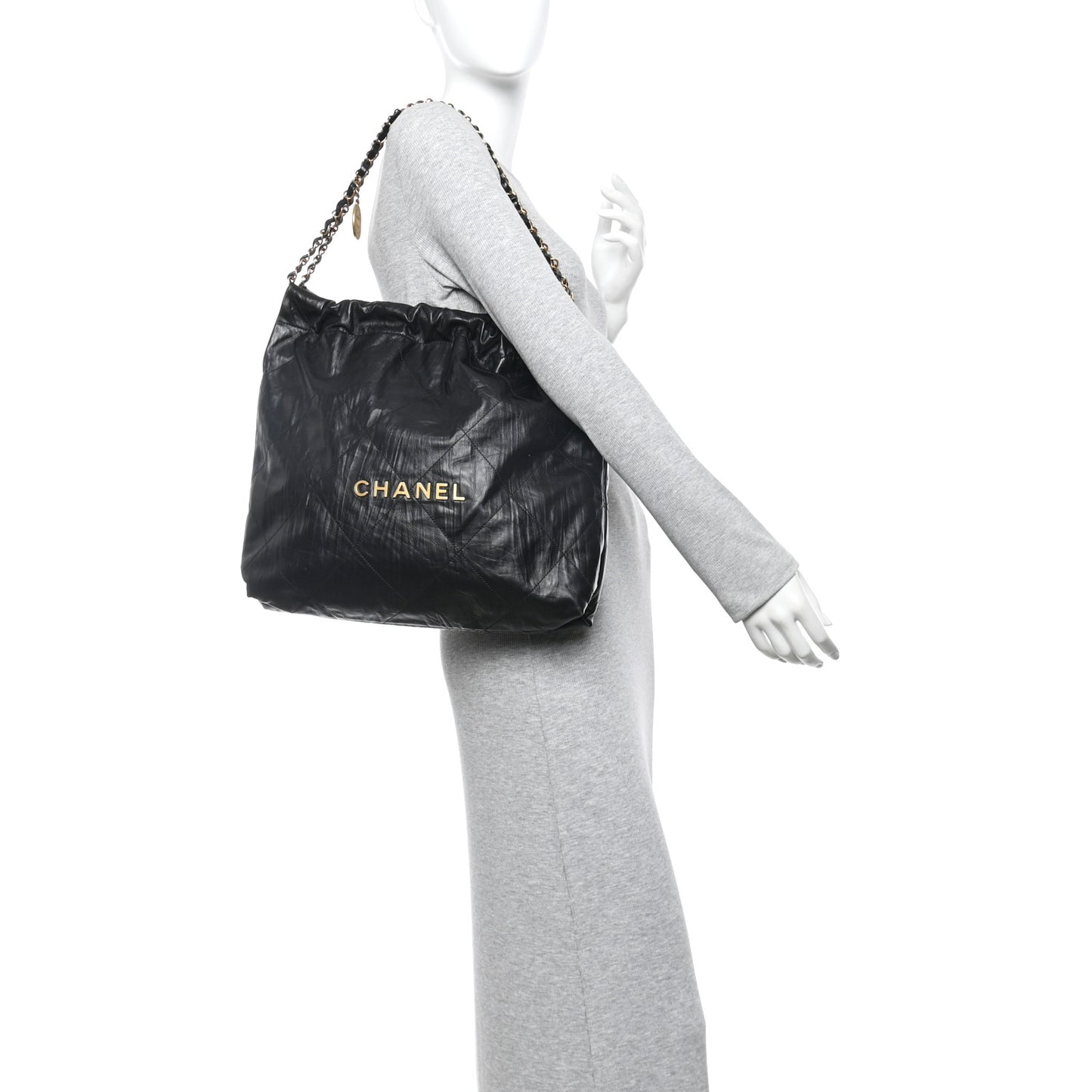 Crumpled Calfskin Quilted Chanel 22 Black