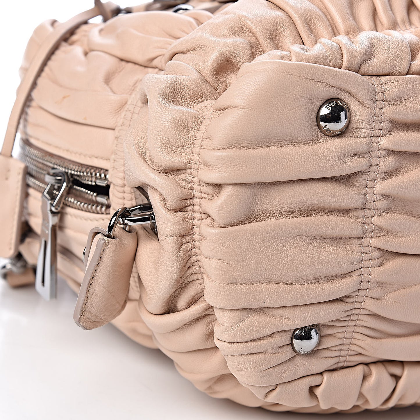 Nappa Gaufre Dome Satchel Cipria