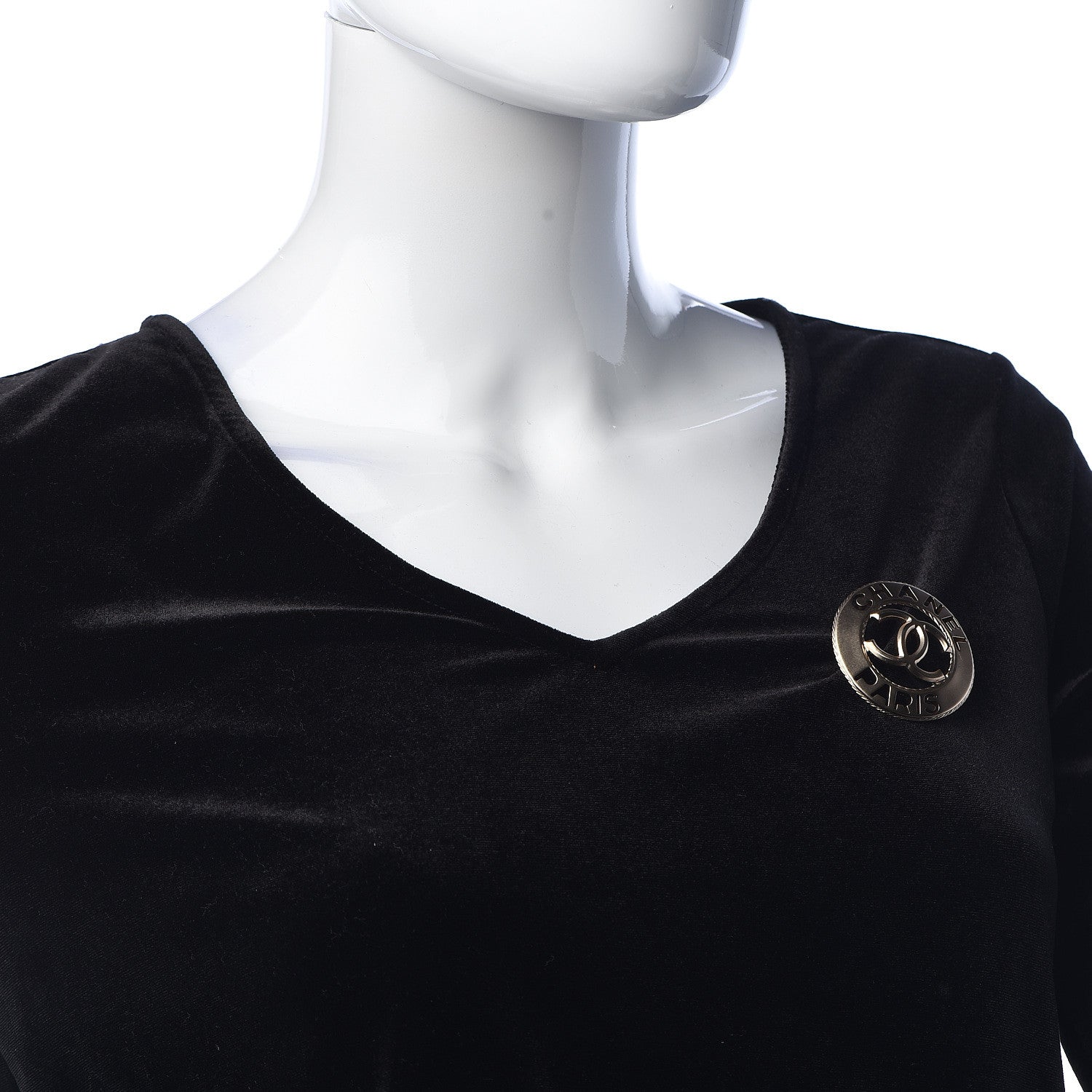 Chanel Metal CC Paris Brooch Light Gold 2 of 5