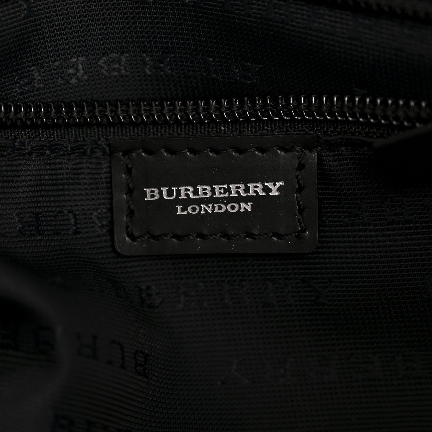 House Check Pochette