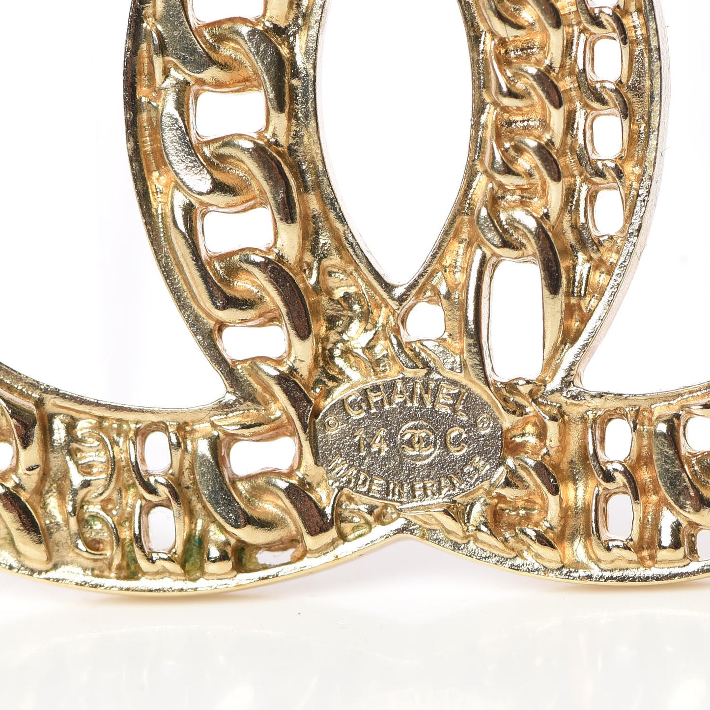 Chain CC Brooch Pin Light Gold