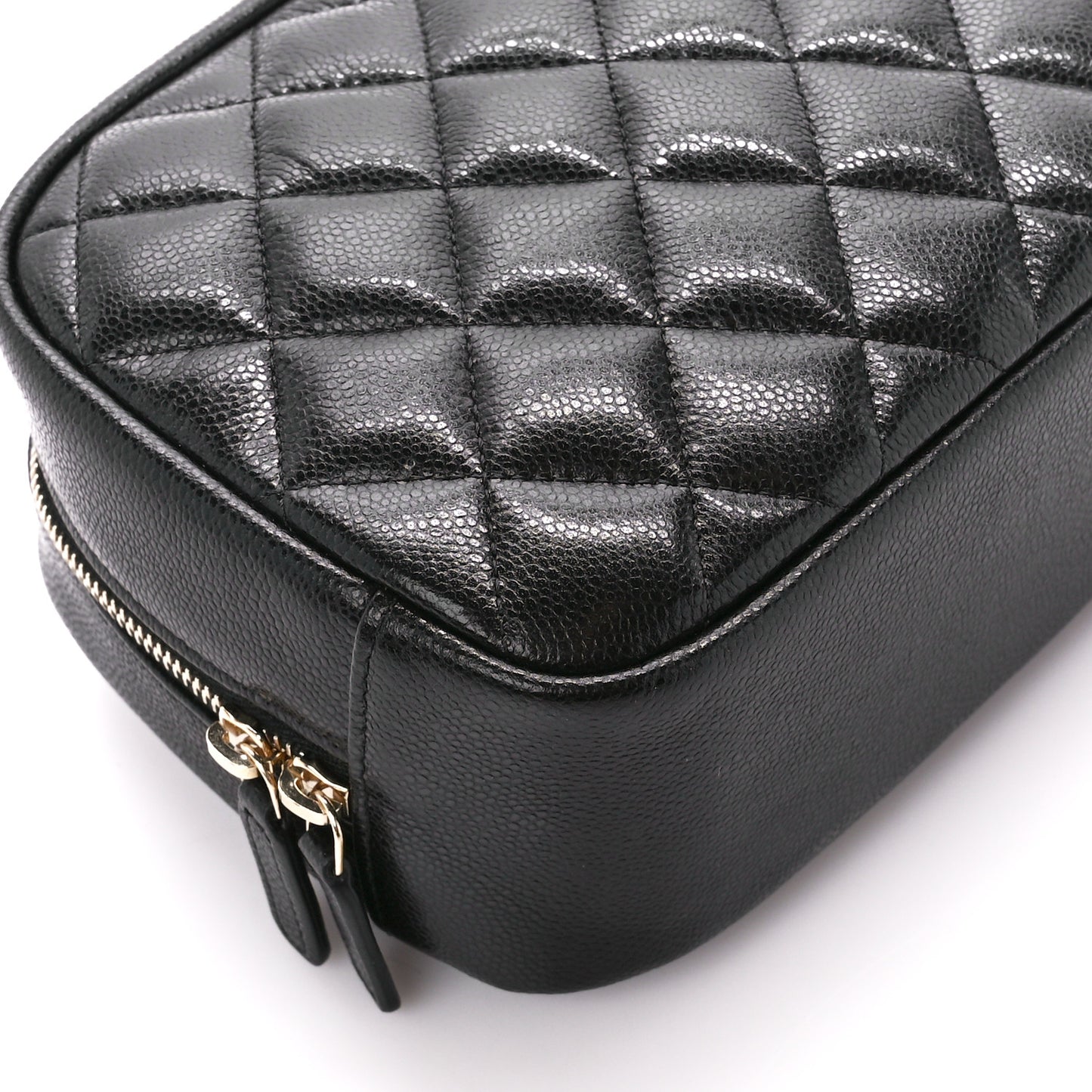 Caviar Quilted Medium Curvy Pouch Cosmetic Case Black