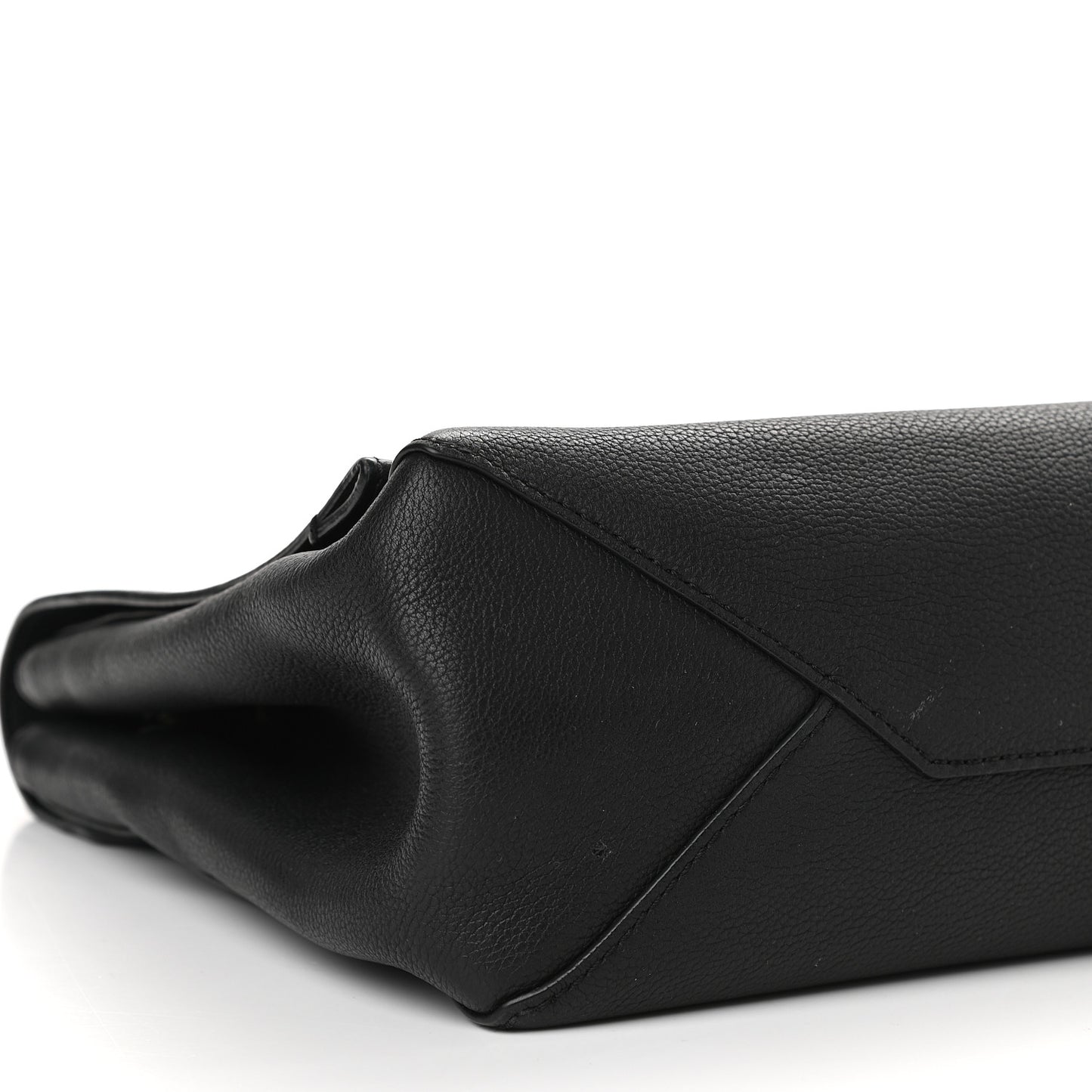 Soft Calfskin Lockme II Top Handle Black