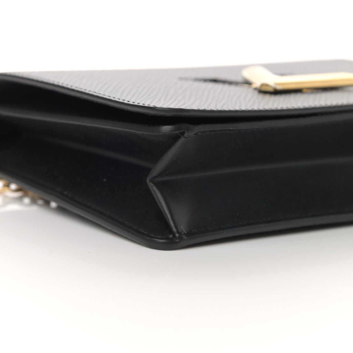 Epi Twist Belt Chain Wallet Black
