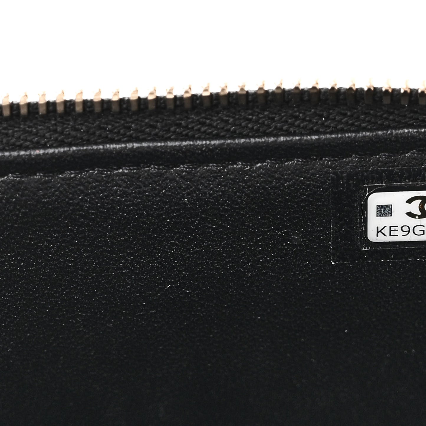 Lambskin Quilted Small Pillow Crush Vanity Case With Chain Black
