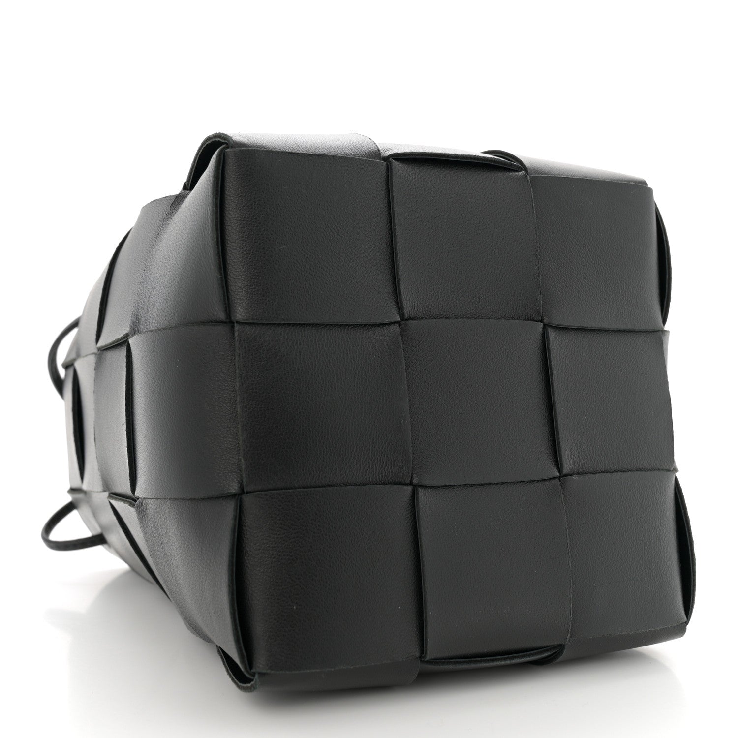 Bottega Veneta Nappa Maxi Intrecciato Cassette Bucket Bag Black 4 of 11