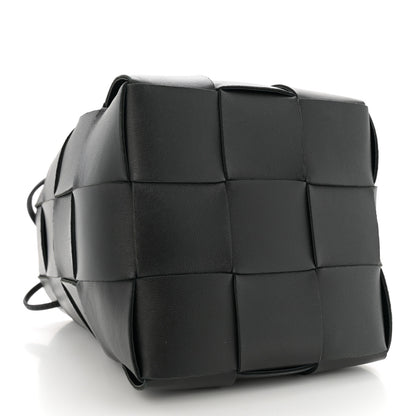 Bottega Veneta Nappa Maxi Intrecciato Cassette Bucket Bag Black 4 of 11