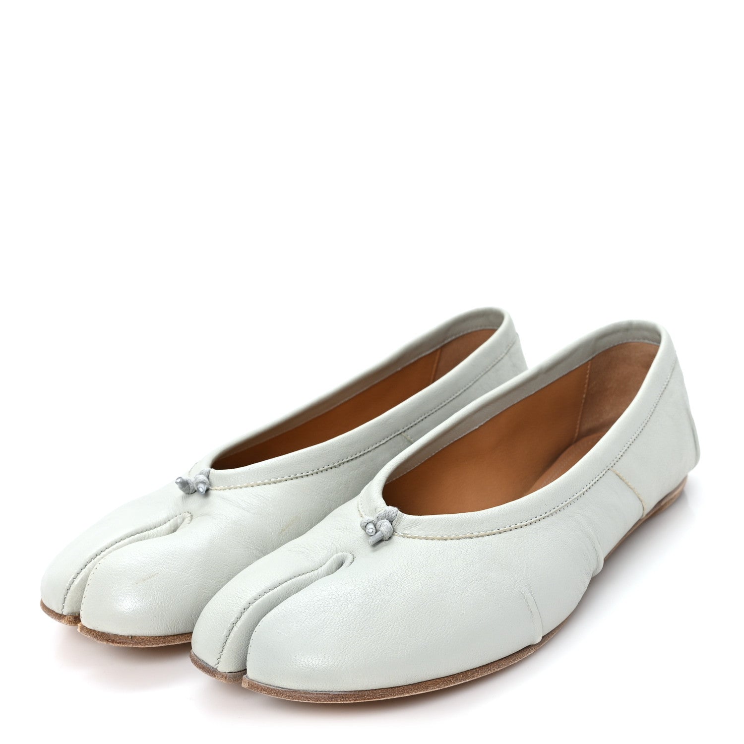 Maison Margiela Ovine Tabi Ballet Flats 37 Alabaster 4 of 9