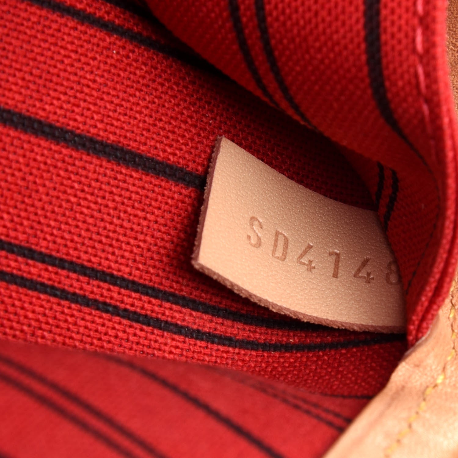 Louis Vuitton Monogram Neo Neverfull MM Cherry 7 of 11