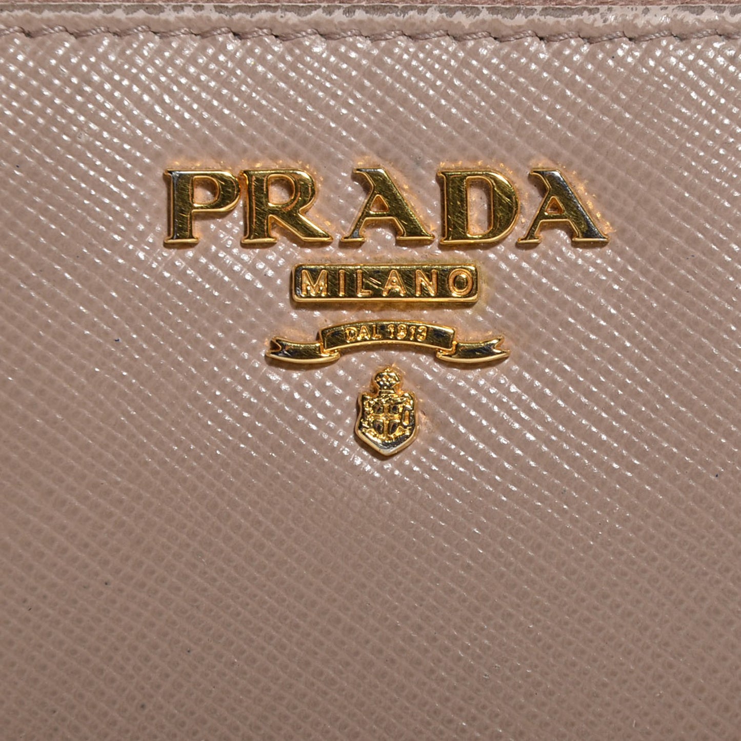 Saffiano Metal Zip Around Wallet Cammeo