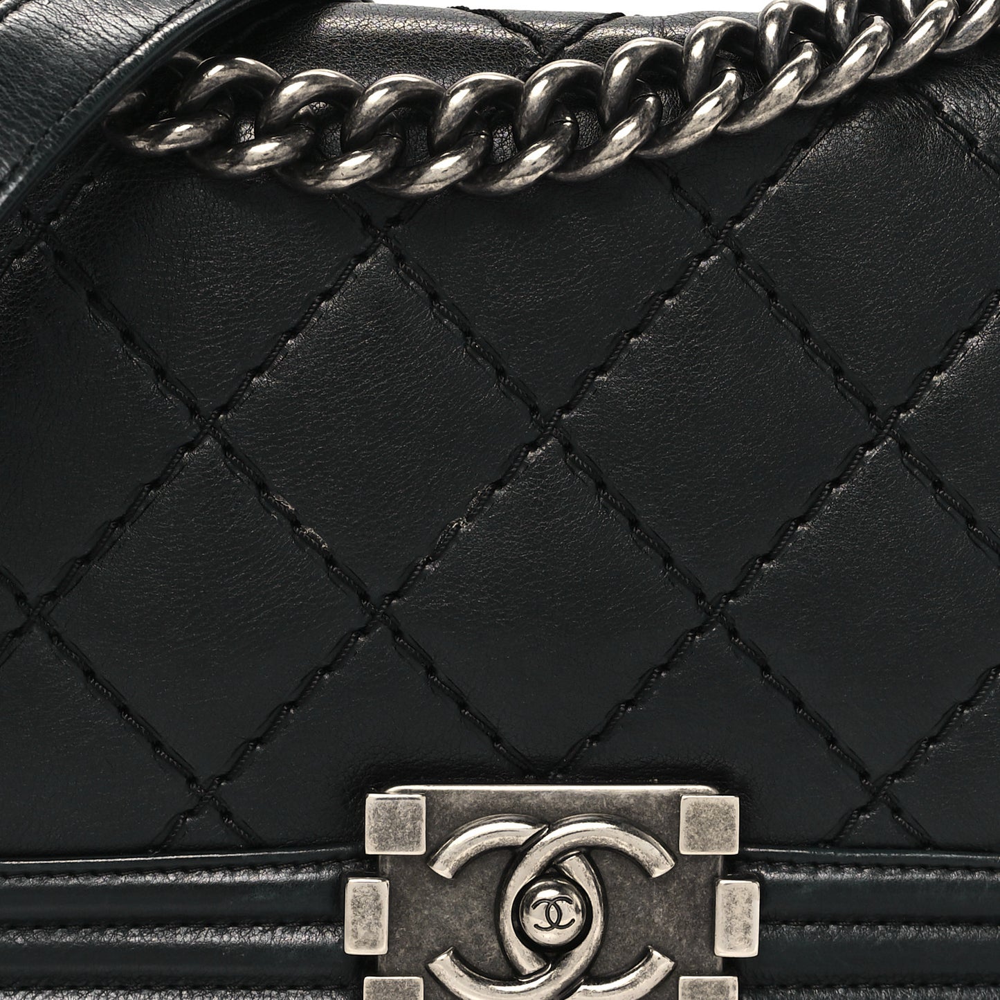 Calfskin Double Stitch Medium Boy Flap Black