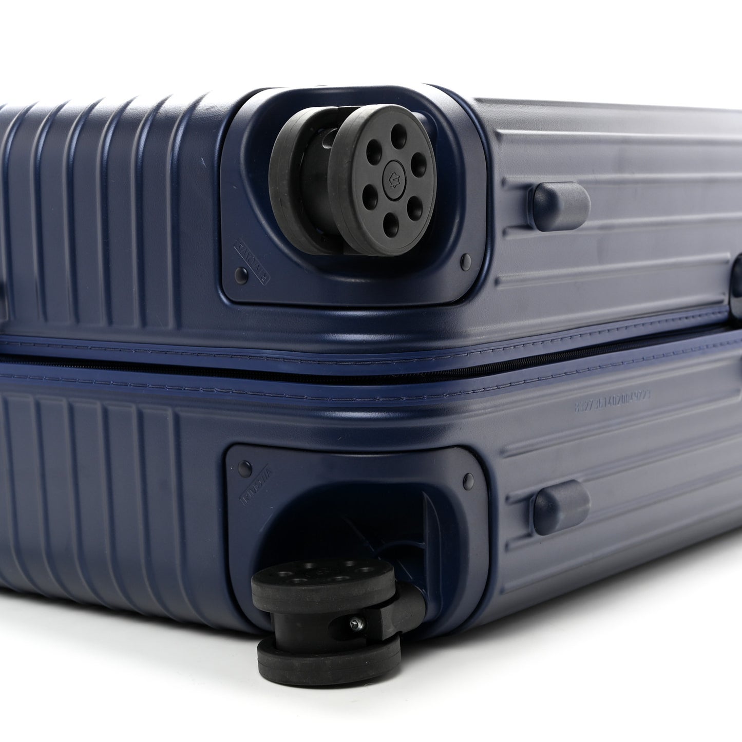 Matte Polycarbonate Essential Check-In L Blue