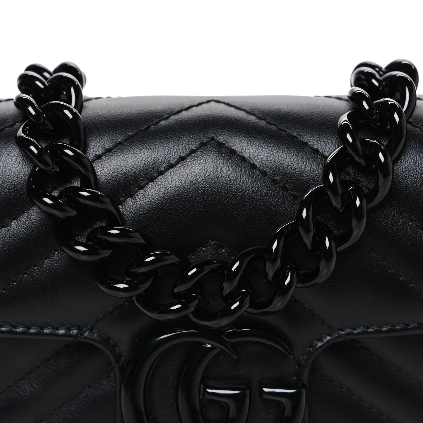 Calfskin Matelasse Monochrome GG Marmont Chain Belt Bag Black