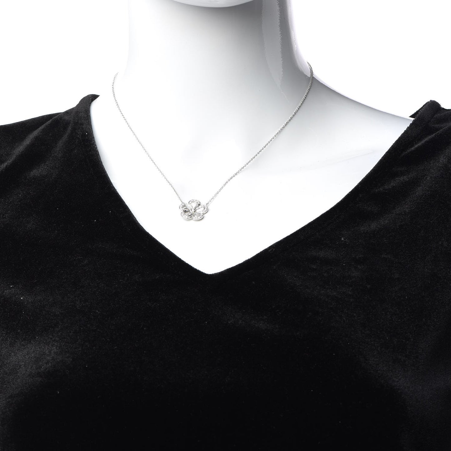 Platinum Diamond Enchant Flower Pendant Necklace