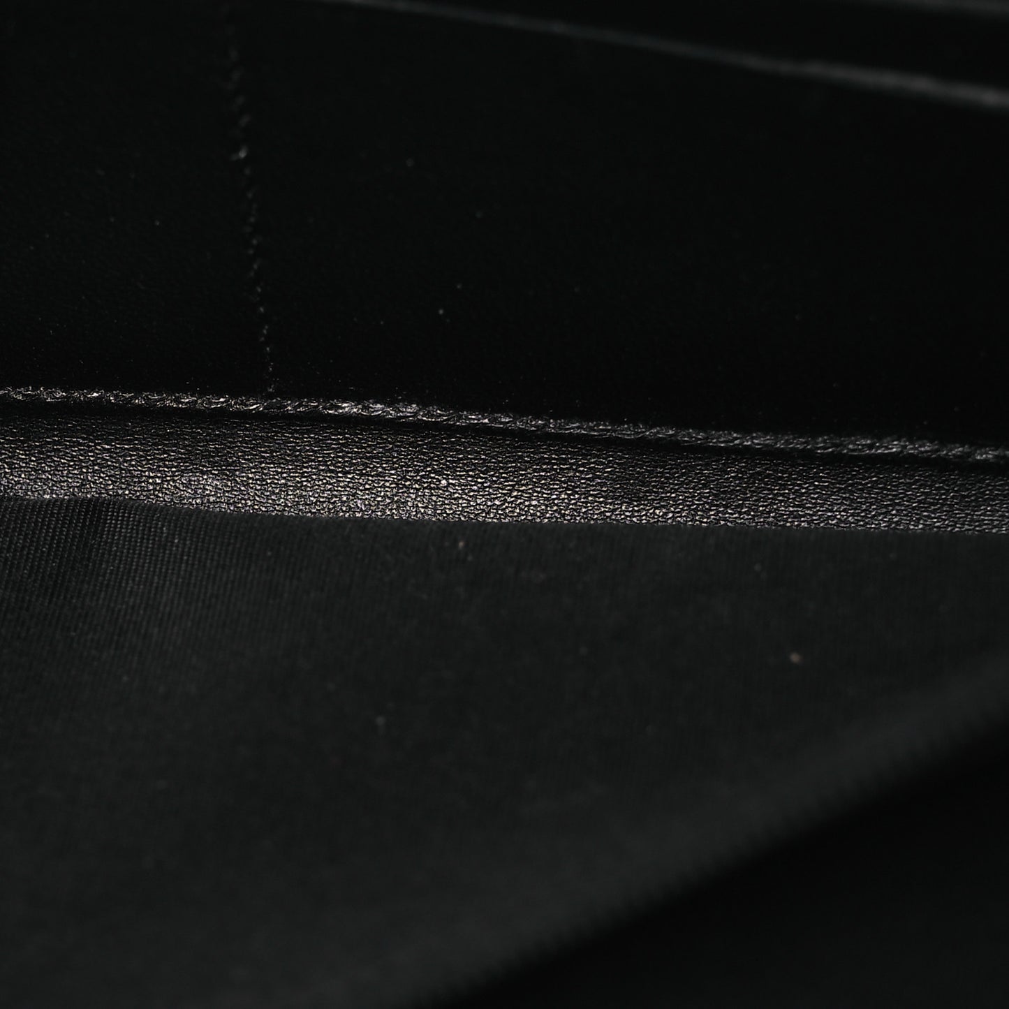 Patent Calfskin Quilted Boy L-Gusset Zip Wallet Black