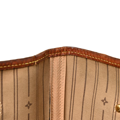 Louis Vuitton Monogram Neverfull MM 16 of 32