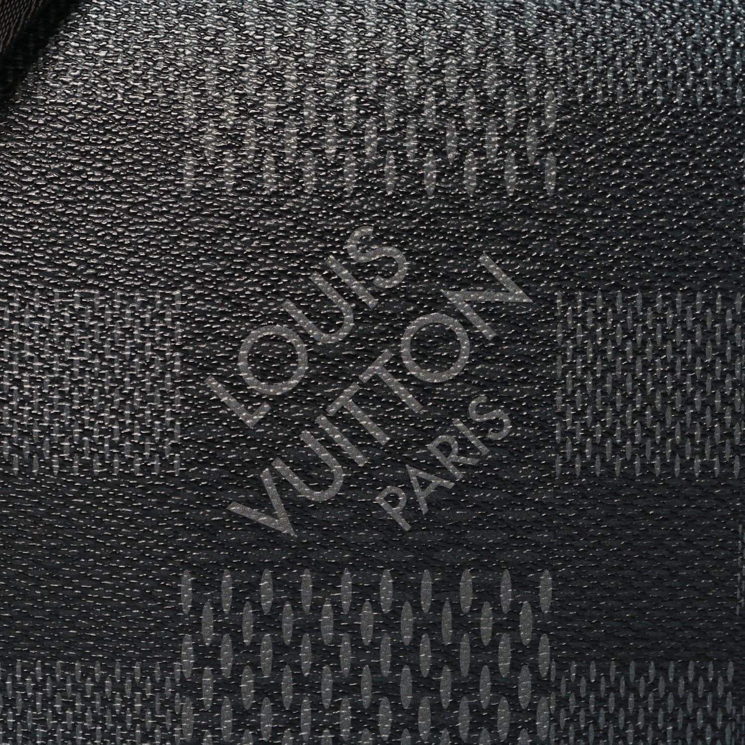 Louis Vuitton Damier Graphite 3D Studio Messenger 9 of 12