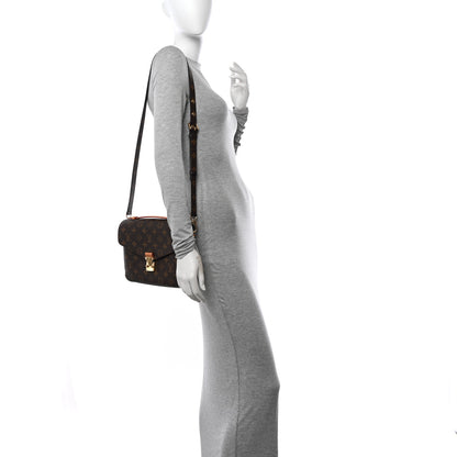 Louis Vuitton Monogram Pochette Metis 2 of 10