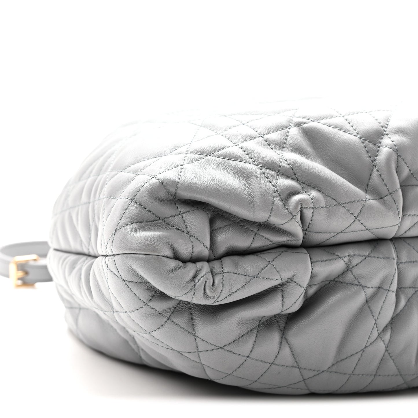 Lambskin Supple Macrocannage Ammi Bag Grey