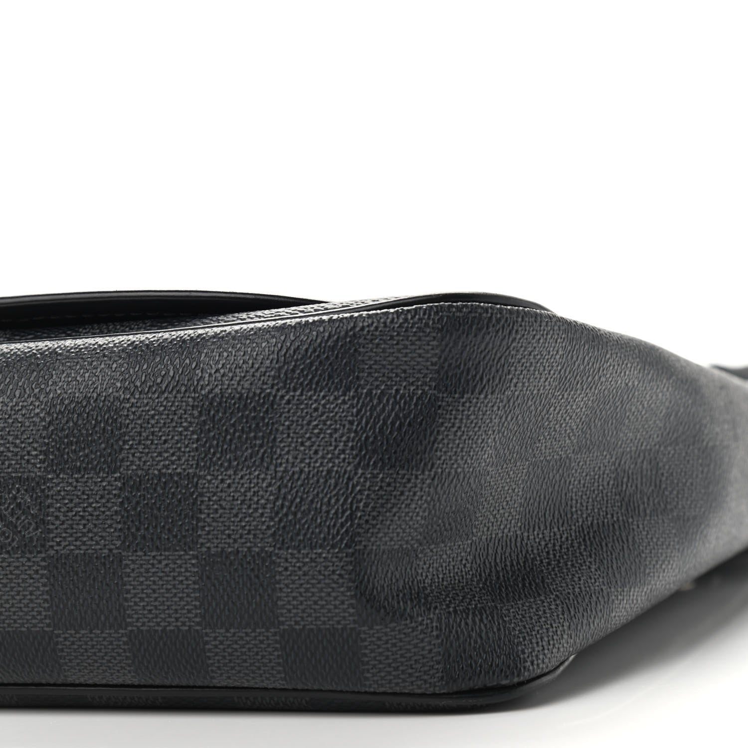 Louis Vuitton Damier Graphite Daniel GM 7 of 8