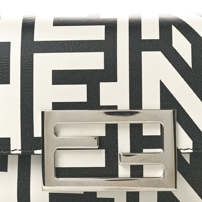 Fendi X MARC JACOBS Nappa Vitello King Logo Print Phone Baguette White Black 8 of 11