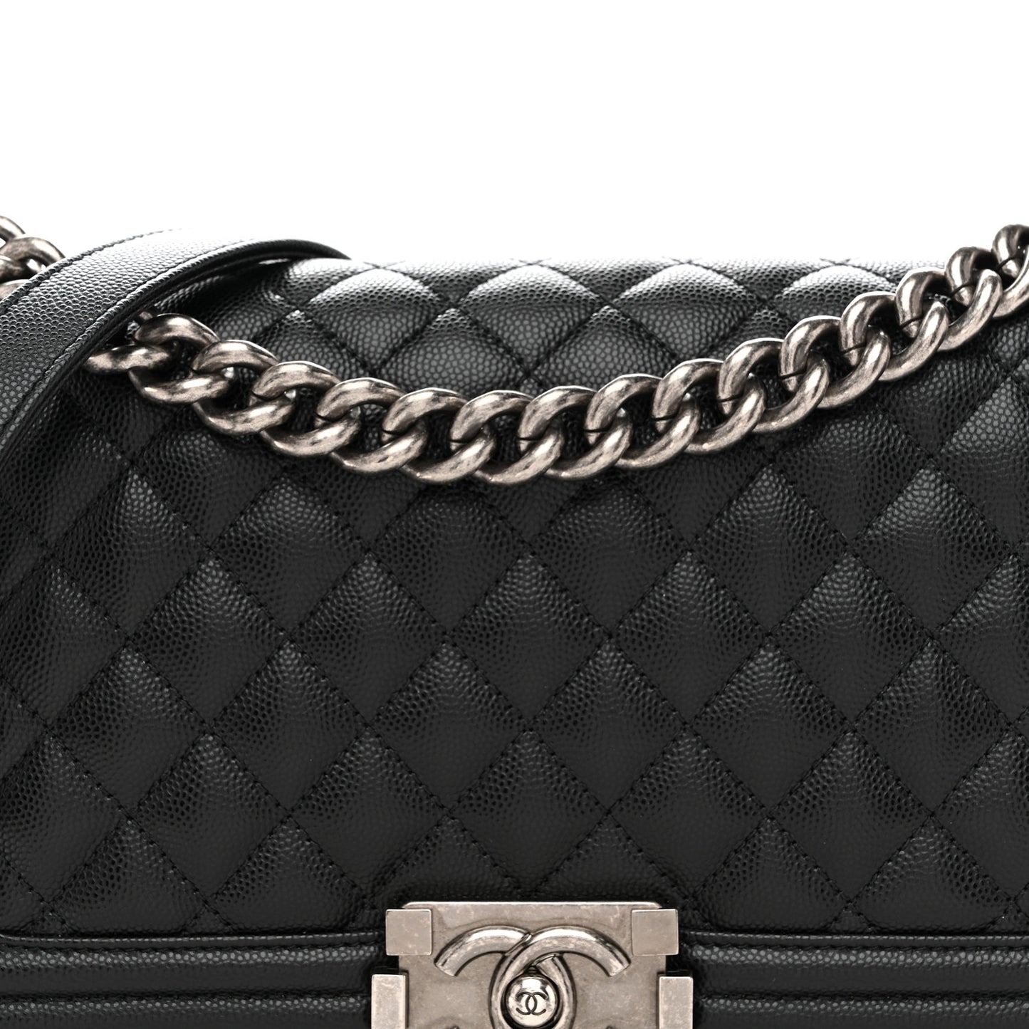 Caviar Quilted Medium Boy Flap Black